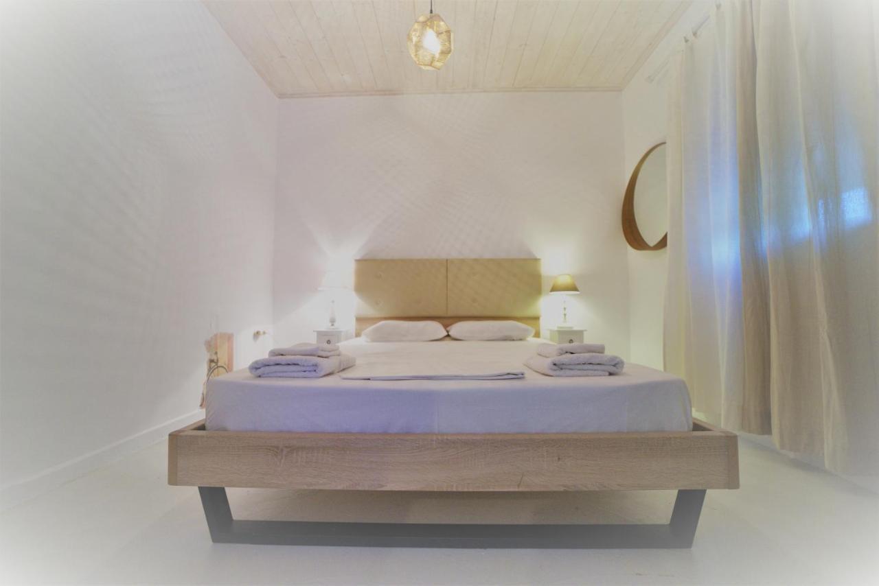 Koukouapartments & Suites วาธี ภายนอก รูปภาพ