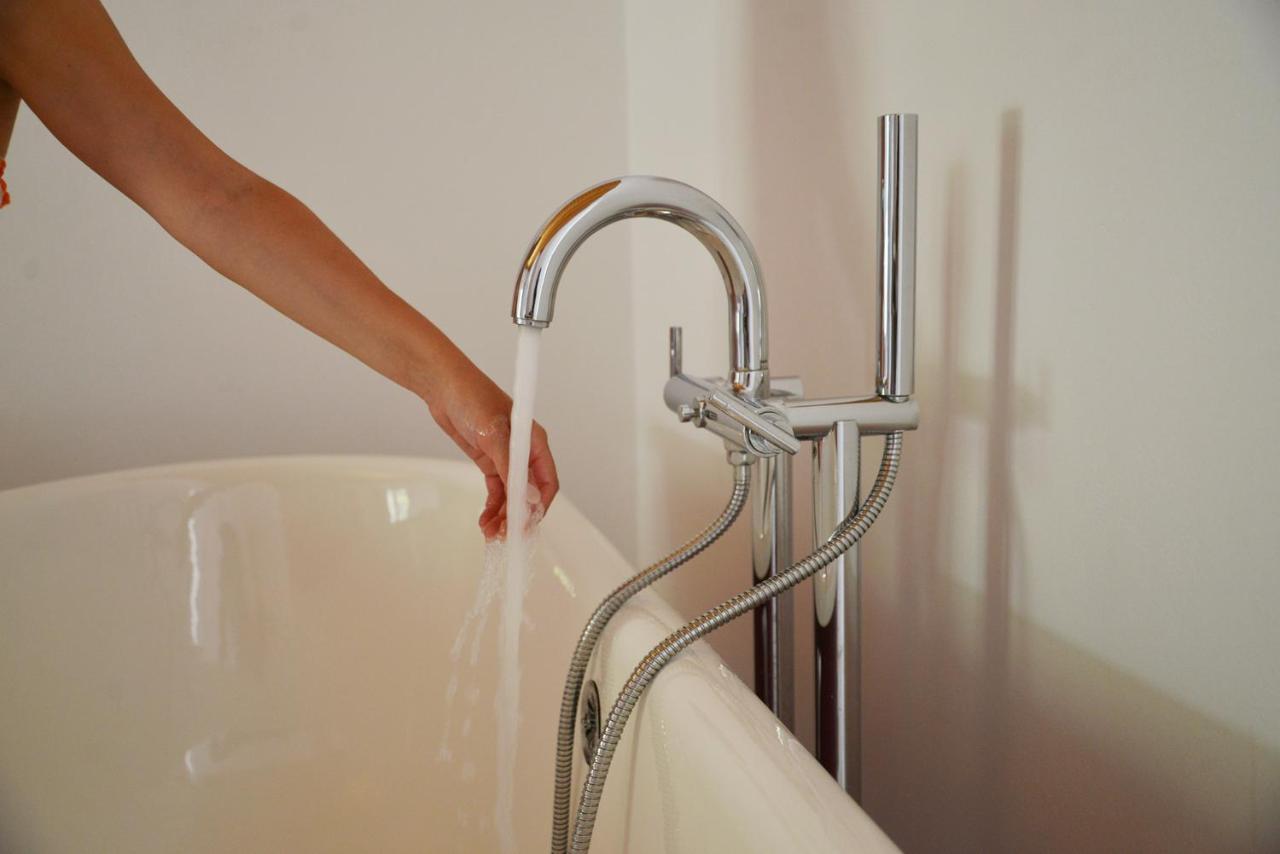 Koukouapartments & Suites วาธี ภายนอก รูปภาพ