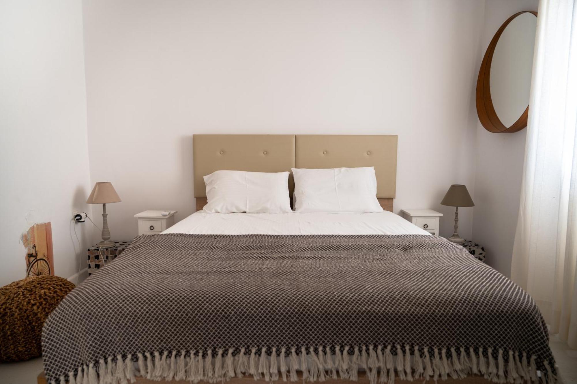 Koukouapartments & Suites วาธี ภายนอก รูปภาพ