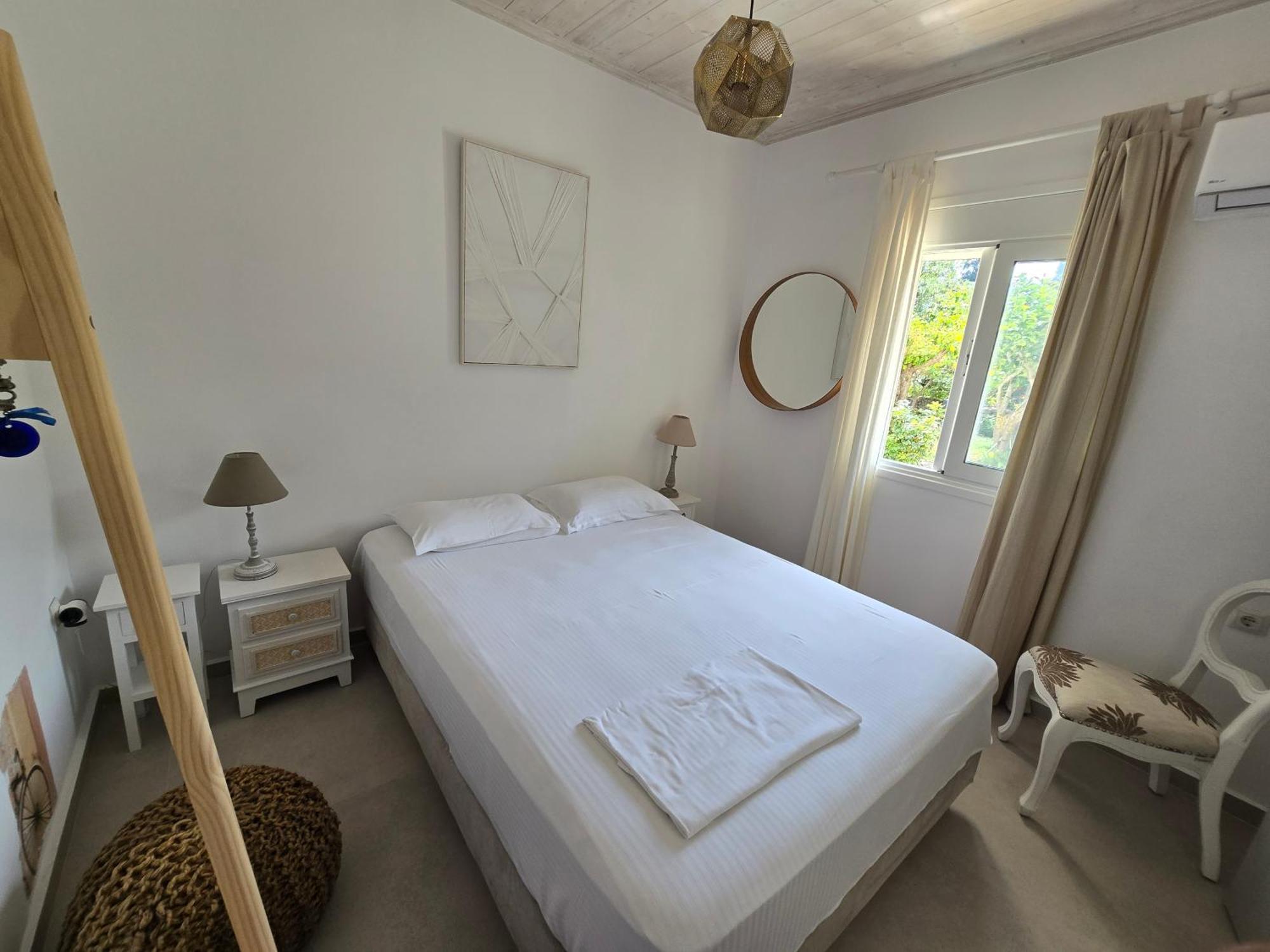 Koukouapartments & Suites วาธี ภายนอก รูปภาพ
