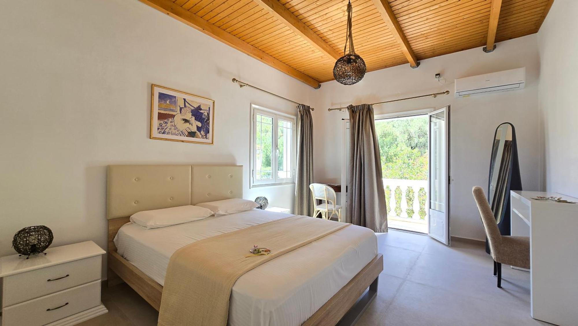 Koukouapartments & Suites วาธี ภายนอก รูปภาพ